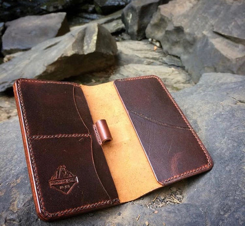 Mtn. Face Leather Field Notes Wallet Brown